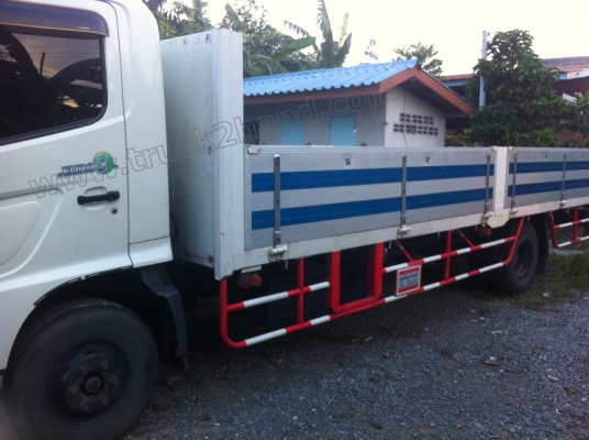 HINO 6 ล้อ ยูโร 3 175 แรงม้า