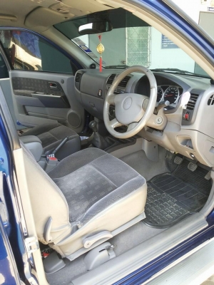 ขายรถ อิซูซุ 4 ประตู ปี46 4wd เครื่อง 3000 ขายรถ อิซูซุ 4 ประตู ปี46 4wd เครื่อง 3000