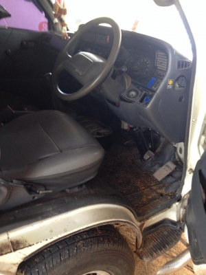 ขายรถตู้ Toyota Hiace 2500cc