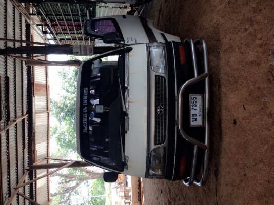 ขายรถตู้ Toyota Hiace 2500cc