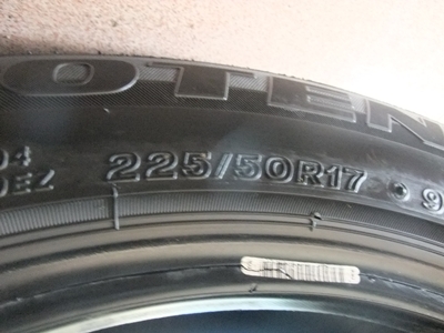 ยาง BRIDGESTONE POTENZA RE050 225/50/17 ปี12