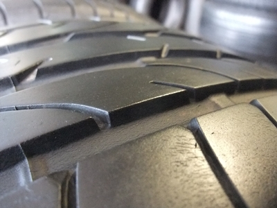 ยาง BRIDGESTONE POTENZA RE050 225/50/17 ปี12