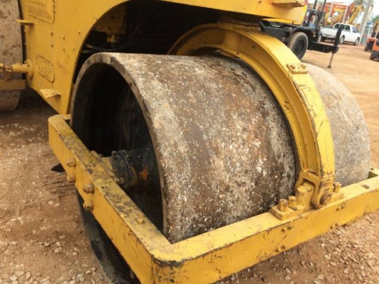 ขายรถบด หน้าเหล็ก หลังเหล็ก KOMATSU (WATANABE) WN10 (รถบด 10 ตัน) สภาพใช้งานได้ปกติดี มีVDOการทำงานครับ ขายรถบด หน้าเหล็ก หลังเหล็ก KOMATSU (WATANABE) WN10 (รถบด 10 ตัน) สภาพใช้งานได้ปกติดี มีVDOการทำงานครับ