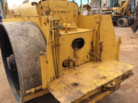 ขายรถบด หน้าเหล็ก หลังเหล็ก KOMATSU (WATANABE) WN10 (รถบด 10 ตัน) สภาพใช้งานได้ปกติดี มีVDOการทำงานครับ ขายรถบด หน้าเหล็ก หลังเหล็ก KOMATSU (WATANABE) WN10 (รถบด 10 ตัน) สภาพใช้งานได้ปกติดี มีVDOการทำงานครับ