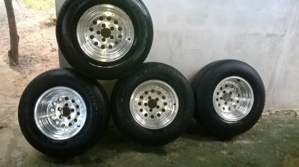 ขายล้อแม็กพร้อมยางถูกๆ