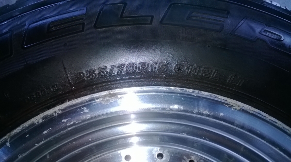 ขายล้อแม็กพร้อมยางถูกๆ ขายล้อแม็กพร้อมยางถูกๆ