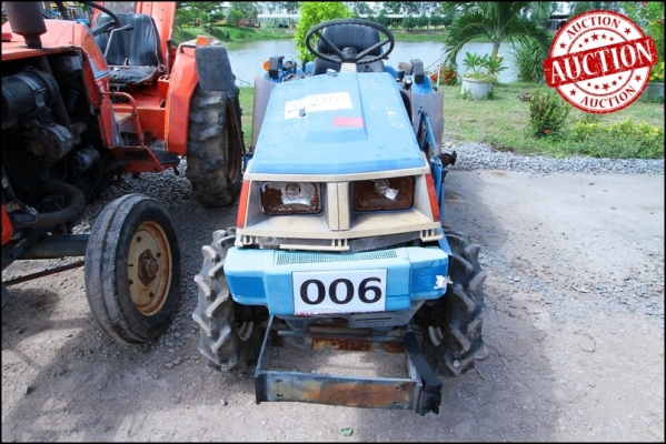 AUC 4 Code 006  แทรกเตอร์  เก่านอก ISEKI TU140F  ราคา เริ่มต้นการประมูล 70,000 บาท