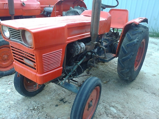 ขาย KUBOTA L2000 ราคาถูกๆรถใช้งานได้