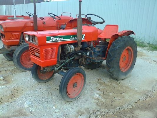 ขาย KUBOTA L2000 ราคาถูกๆรถใช้งานได้