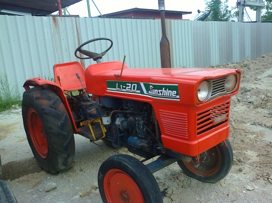 ขาย KUBOTA L2000 ราคาถูกๆรถใช้งานได้