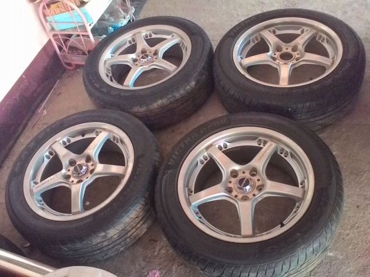 แม็กขอบ 17 พร้อมยาง ถูกของ  วีโก้ Toyota Tiger Vigo