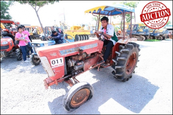 AUC 4 Code 011 แทรกเตอร์ เก่านอก ISEKI 2400 ราคา เริ่มต้นการประมูล 30,000 บาท AUC 4 Code 011 แทรกเตอร์ เก่านอก ISEKI 2400 ราคา เริ่มต้นการประมูล 30,000 บาท