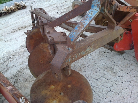 ขายผาน3รถไถฟอร์ด สอบถามได้