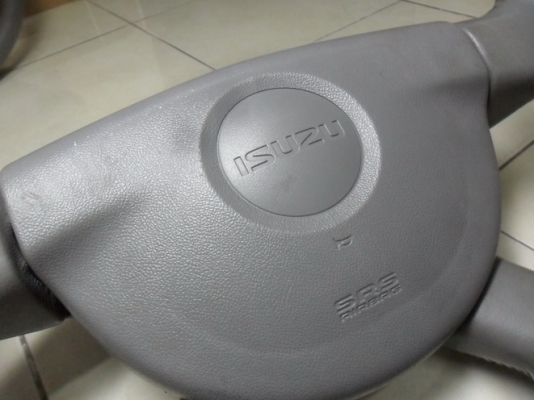 พวงมาลัย ISUZU D-MAX