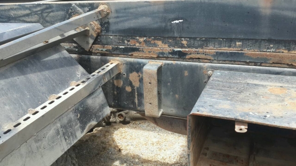 ขายหลงเพลาเดียว FN517  195แรง