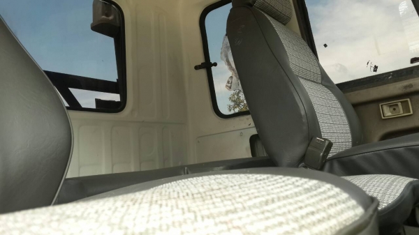 ขายหลงเพลาเดียว FN517  195แรง