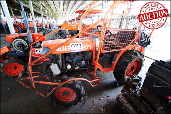 AUC 4 Code 021 แทรกเตอร์ เก่านอก KUBOTA B2410 ราคา เริ่มต้นการประมูล 100,000 บาท AUC 4 Code 021 แทรกเตอร์ เก่านอก KUBOTA B2410 ราคา เริ่มต้นการประมูล 100,000 บาท