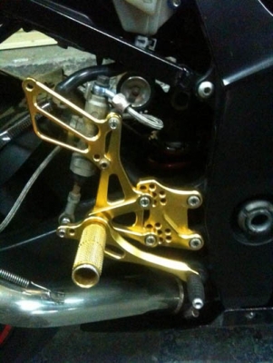 ขาย  GSX R K 2 - 1000 cc. inv   มีของแต่ง สภาพสวยเครื่องดี ปรับราคา 115,000