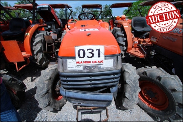 AUC 4 Code 031  แทรกเตอร์  KUBOTA L3408  ราคา เริ่มต้นการประมูล 110,000 บาท