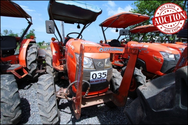 AUC 4 Code 035  แทรกเตอร์  KUBOTA L3608  ราคา เริ่มต้นการประมูล 190,000 บาท