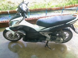 honda แอรเบรด สวยสวยสวยเดิมเดิมเดิม เครื่องดีพร้อมใช้งานนน สตาทติดง่าย เล่มพร้อมโอน