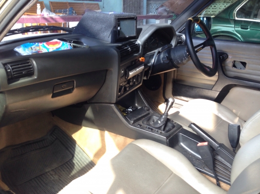 ขาย รถยนต์ bmw e30