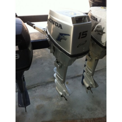 ขายเครื่องยนต์เรือ Honda BF15 มือสองญี่ปุ่น