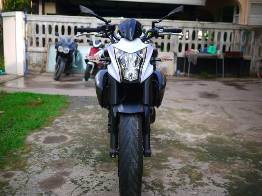 ขาย ER6N พร้อมทะเบียนแท้ไม่ขาดต่อ เอกสารคู่มือทุกอย่างครบ โฉมใหม่ล่าสุด ปี 2014 สภาพใหม่กริ๊ป