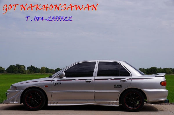 ขาย MITSUBISHI LANCER GLX i ปี 38 รถบ้านสภาพดี เอกสารทะเบียนพร้อมโอน ภาษี พ ร บ 2558  ติดแก๊สแจ้งลงเล่มแล้ว ใช้ได้ 2 ระบบ  ล้อแม็ค ขอบ 15 ADVAN ยางใหม่ BRIDGESTONE เพิ่งเปลี่ยน 4 เส้น  ระบบ ไฟฟ้า เครื่องเล่น CD  ช่วงล่างโครตดี นิ่มมาก เกียร์ ธรรมดา แอร์ ห