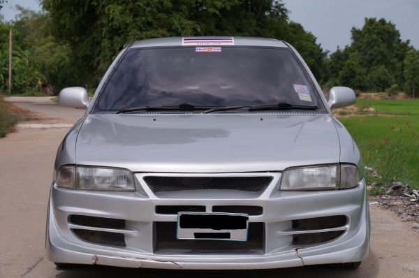 ขาย MITSUBISHI LANCER GLX i ปี 38 รถบ้านสภาพดี เอกสารทะเบียนพร้อมโอน ภาษี พ ร บ 2558  ติดแก๊สแจ้งลงเล่มแล้ว ใช้ได้ 2 ระบบ  ล้อแม็ค ขอบ 15 ADVAN ยางใหม่ BRIDGESTONE เพิ่งเปลี่ยน 4 เส้น  ระบบ ไฟฟ้า เครื่องเล่น CD  ช่วงล่างโครตดี นิ่มมาก เกียร์ ธรรมดา แอร์ ห