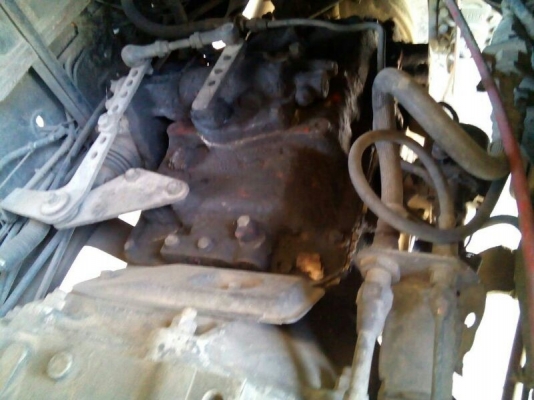 รถฮีโน่ 10 ล้อดั้ม FM3H เปลื่ยงเครื่อง 320 แรงม้า. ปี 38  สนใจติดต่อ  081 - 6079515