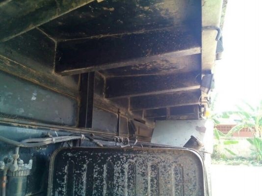 รถฮีโน่ 10 ล้อดั้ม FM3H เปลื่ยงเครื่อง 320 แรงม้า. ปี 38  สนใจติดต่อ  081 - 6079515