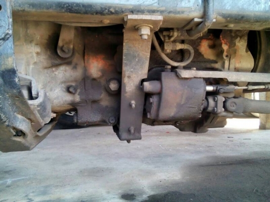 รถฮีโน่ 10 ล้อดั้ม FM3H เปลื่ยงเครื่อง 320 แรงม้า. ปี 38  สนใจติดต่อ  081 - 6079515