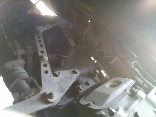 รถฮีโน่ 10 ล้อดั้ม FM3H เปลื่ยงเครื่อง 320 แรงม้า. ปี 38  สนใจติดต่อ  081 - 6079515