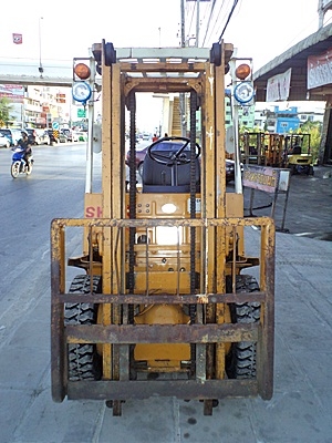 ขายรถยกนิสสัน 1 ตัน เครื่องเบนซิน กระบอกคู่ เสาสูง 3 เมตร พวงมาลัยเพาเว่อร์ สีเดิมจากนอก นำเข้าจากญี่ปุ่น ใช้งานได้ทันที ราคา110000 ขายรถยกนิสสัน 1 ตัน เครื่องเบนซิน กระบอกคู่ เสาสูง 3 เมตร พวงมาลัยเพาเว่อร์ สีเดิมจากนอก นำเข้าจากญี่ปุ่น ใช้งานได้ทันที ราคา110000