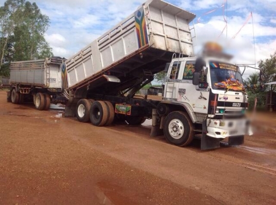 ขายรถพ่วงดัมพ์ ISUZU FVZ12NY ปี 33 วางเครื่อง DAEWOO 290 แรงยังไม่ลงเล่มมีใบคุมให้