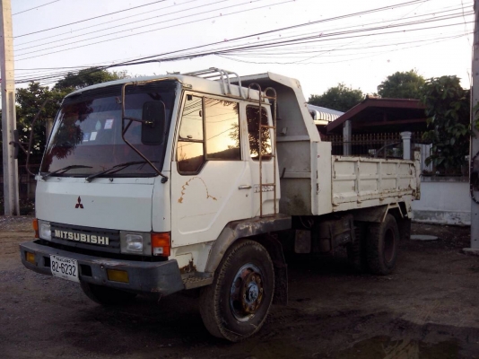 ขาย6ล้อมิตซู160แรงกระบะดั้มดินยาง900ขอบ20