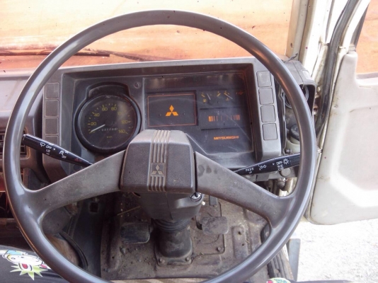 ขาย6ล้อมิตซู160แรงกระบะดั้มดินยาง900ขอบ20