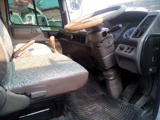 6 ล้อกลาง  HINO  *สมอเงิน*  FC4J 140 แรงม้า *ยาว 5.50 ม.* รถสวยจริง_สภาพพร้อมใช้งาน *รถห้างแท้* มีเล่มพร้อมโอน