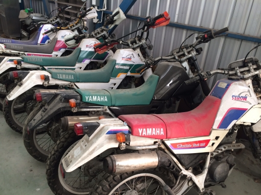 ขายมอเตอไซด์วิบากserow225 ยังไม่เคยใช้งานในไทย