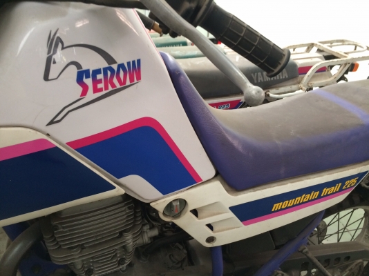 ขายมอเตอไซด์วิบากserow225 ยังไม่เคยใช้งานในไทย