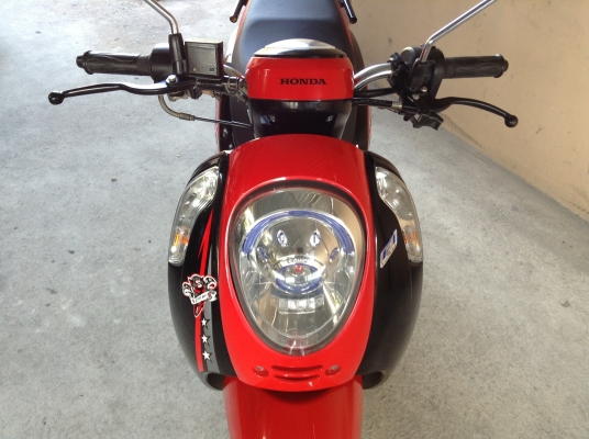 ขาย!!! สกู๊ปปี้ไอตัวใหม่ สภาพสวยใช้น้อย ปี56 รถเครื่องดีคับ ทะเบียนครบ ภาษีไม่หมด