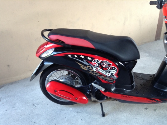 ขาย!!! สกู๊ปปี้ไอตัวใหม่ สภาพสวยใช้น้อย ปี56 รถเครื่องดีคับ ทะเบียนครบ ภาษีไม่หมด