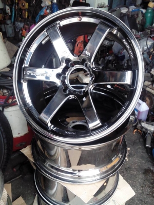 ขายเเม๊ก ขอบ 20 นิ้ว มีริ้วรอยนิดหน่อย