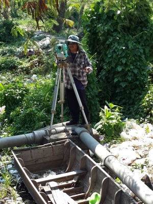 รับงานสำรวจเพื่อการก่อสร้าง ด้วยกล้องTotal station ติดต่อ คุณจรัญเจริญ (โจ) 081-7539527