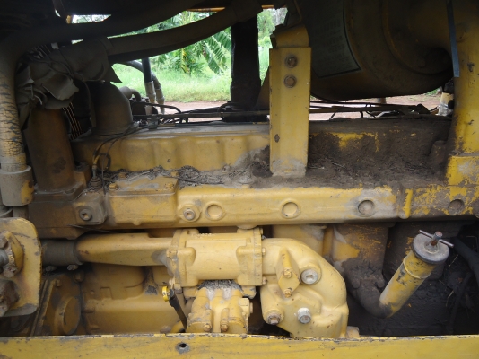 ขายรถแทร็กเตอร์CATD5เครือง-44V-ฝาบางสภาพพร้อมใช้งาน ขายรถแทร็กเตอร์CATD5เครือง-44V-ฝาบางสภาพพร้อมใช้งาน