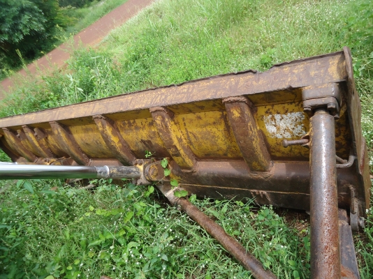 ขายรถแทร็กเตอร์CATD5เครือง-44V-ฝาบางสภาพพร้อมใช้งาน ขายรถแทร็กเตอร์CATD5เครือง-44V-ฝาบางสภาพพร้อมใช้งาน