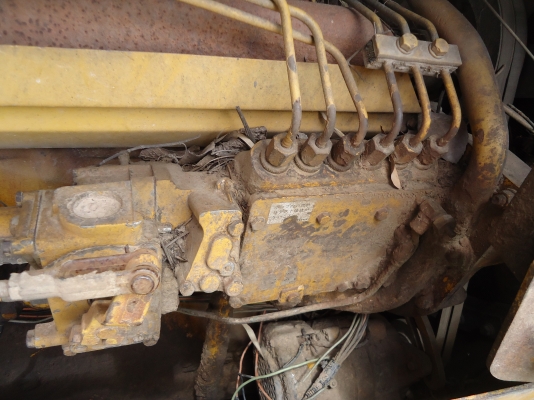 ขายรถแทร็กเตอร์CATD5เครือง-44V-ฝาบางสภาพพร้อมใช้งาน ขายรถแทร็กเตอร์CATD5เครือง-44V-ฝาบางสภาพพร้อมใช้งาน