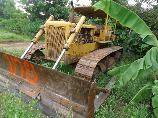 ขายรถแทร็กเตอร์CATD5เครือง-44V-ฝาบางสภาพพร้อมใช้งาน ขายรถแทร็กเตอร์CATD5เครือง-44V-ฝาบางสภาพพร้อมใช้งาน