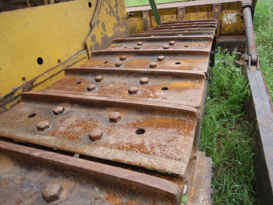 ขายรถแทร็กเตอร์CATD5เครือง-44V-ฝาบางสภาพพร้อมใช้งาน ขายรถแทร็กเตอร์CATD5เครือง-44V-ฝาบางสภาพพร้อมใช้งาน